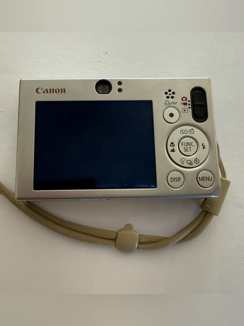 Canon PowerShot SD1000 Compact Digital ELPH with Accessories/Case DigiCam/Y2K